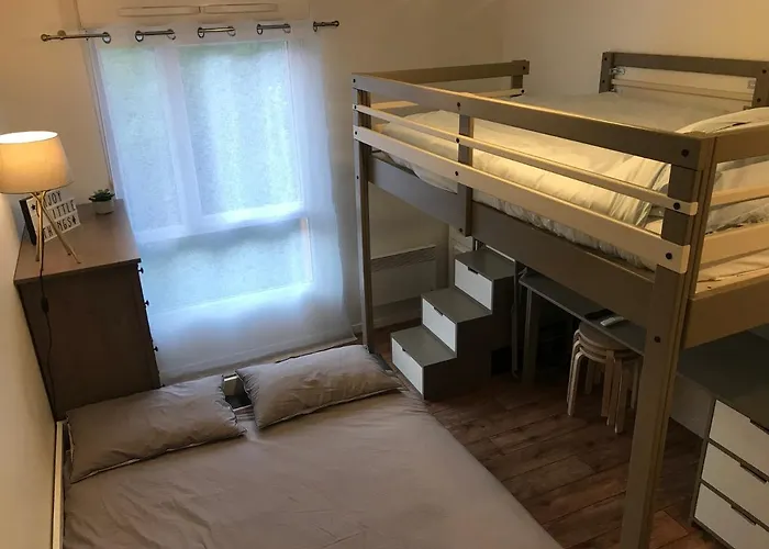 Studio 22m2 RER Val d’Europe à 150m /Disney-Paris